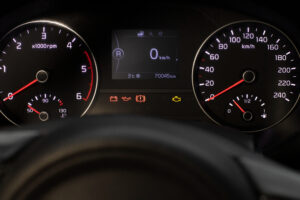 ¿Qué significan los testigos del tablero de tu auto? Guía básica para no entrar en pánico 1 ¿Qué significan los testigos del tablero de tu auto? Guía básica para no entrar en pánico